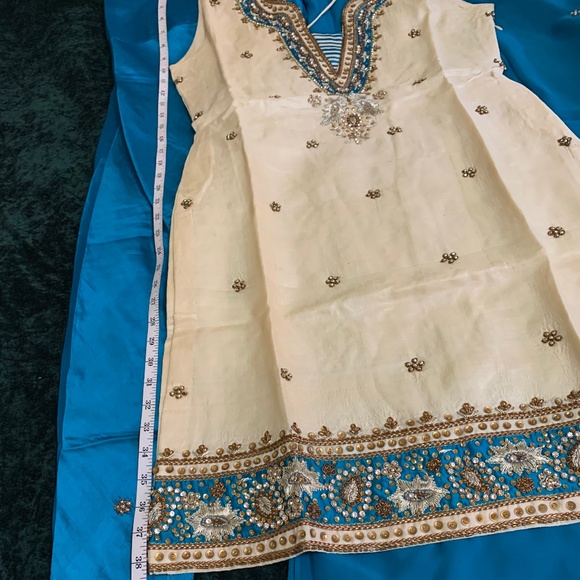 Indian Blue with Off white Pajami full Suit - Picture 2 of 11